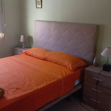 Luxury tent Apartamento Compartido Comedor Zona Tranquila La Linea de la Concepcion