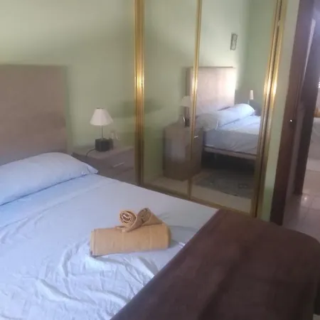 ラグジュアリーテント Apartamento Compartido Comedor Zona Tranquila *