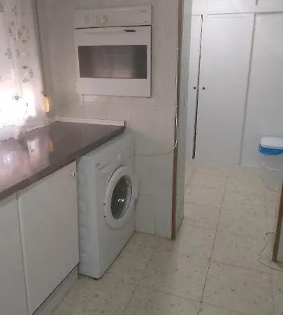 ラグジュアリーテント Apartamento Compartido Comedor Zona Tranquila *